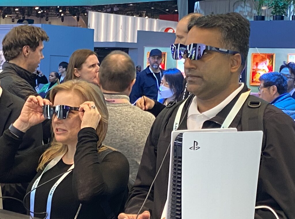 TCL augmented reality glasses - ces 2024